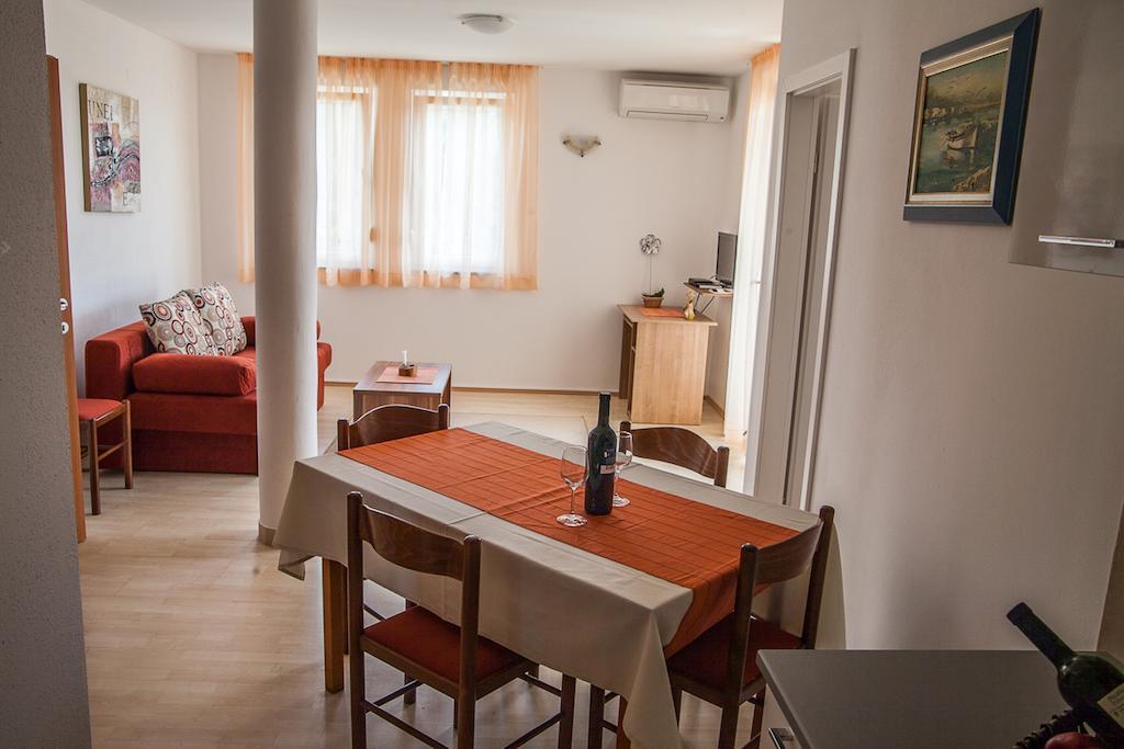 Apartments Mirela Petrčane Pokój zdjęcie